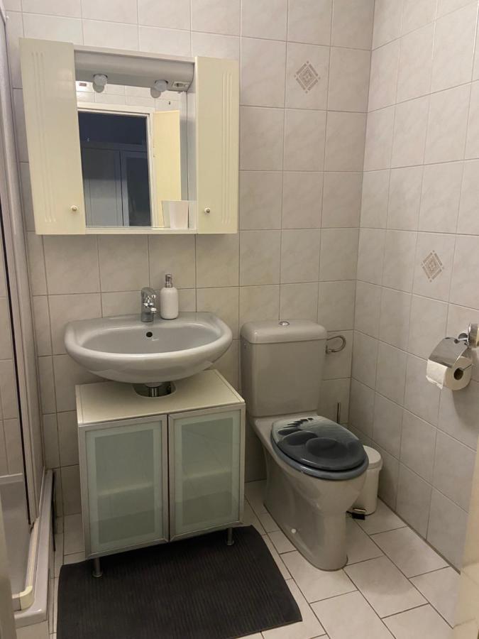In 3 Apartment